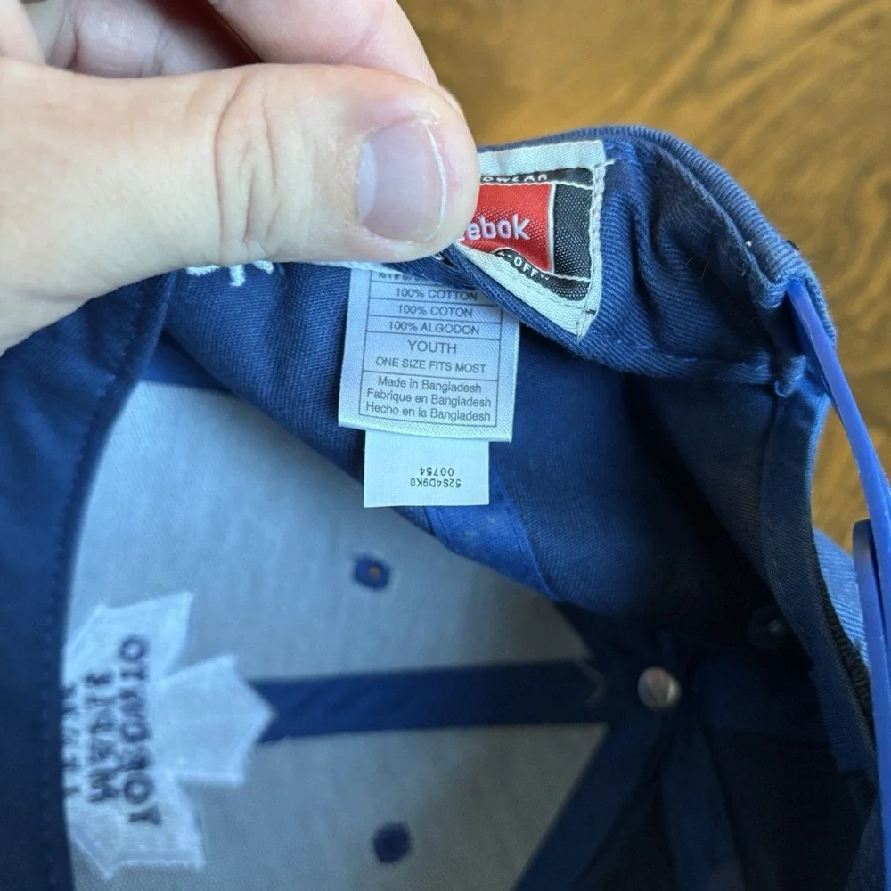 Reebok excellent pre